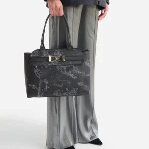 FOLK GEO NIGHT SHOPPING