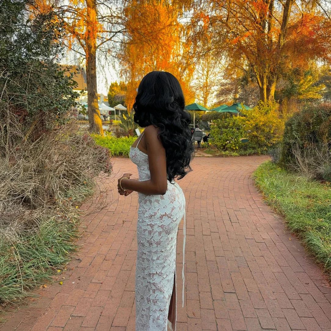 Lunera | Abito Lungo in Pizzo Cerimonia Scollo a Cuore - immagine 7